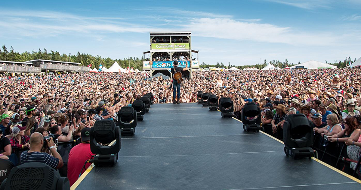 Granger Smith concert stage crowd Prince Edward Island Granger Smith concert stage crowd Prince Edward Island