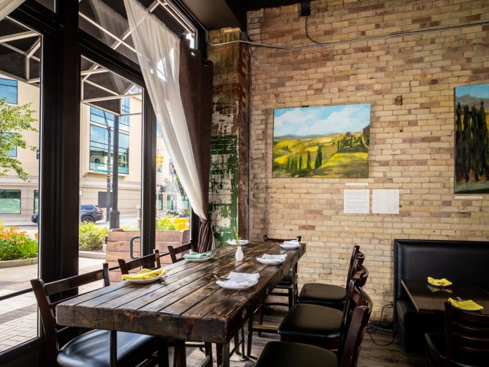 Osteria Rossa interior partial