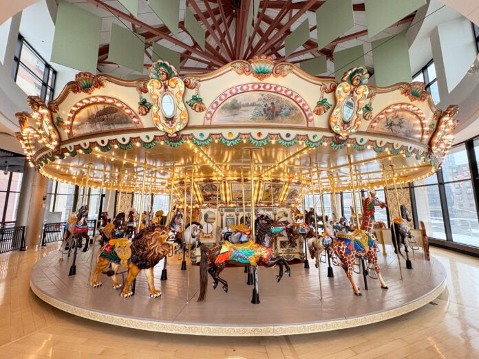 Carousel Full