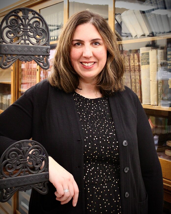 ErinCraigAuthor photo_Erin A. Craig_credit Cynthia Whipkey